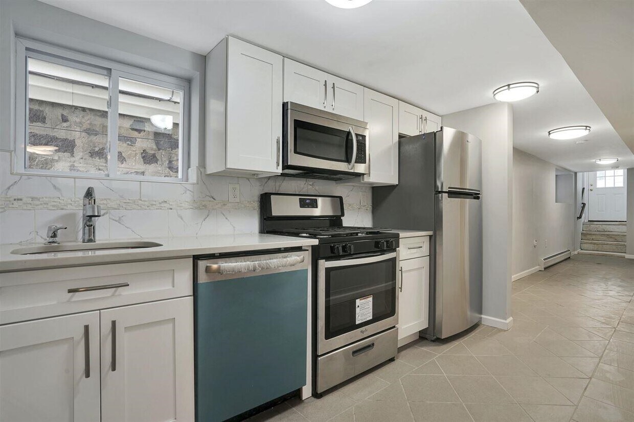 Foto principal - 126 75th St