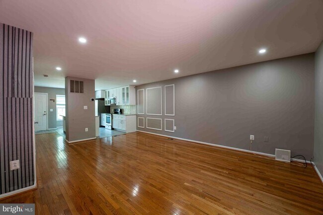 Foto del edificio - 18246 Fox Chase Cir