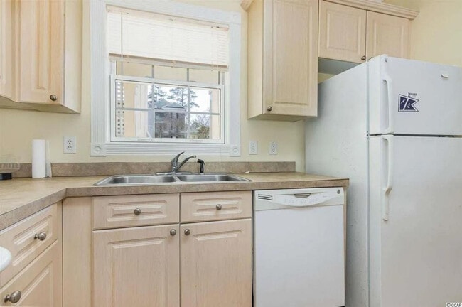 Building Photo - 4879 Luster Leaf Cir