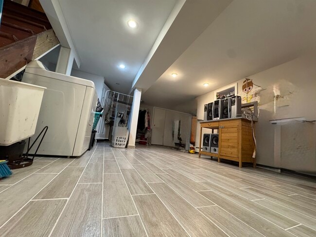 Foto del edificio - 8906 Tonnelle Ave