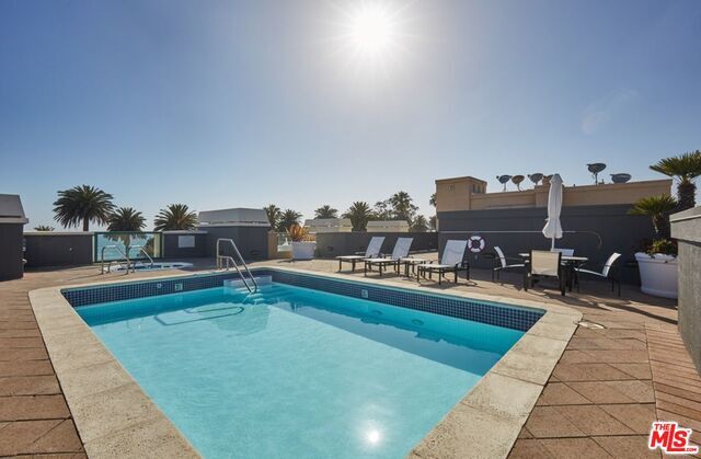 Building Photo - 951 Ocean Ave