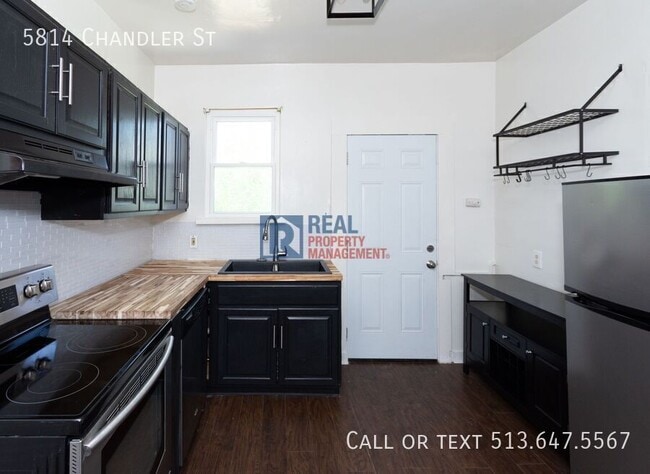 Building Photo - 5814 Chandler St