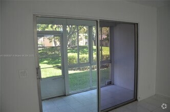 Building Photo - 1351 SW 125th Ave
