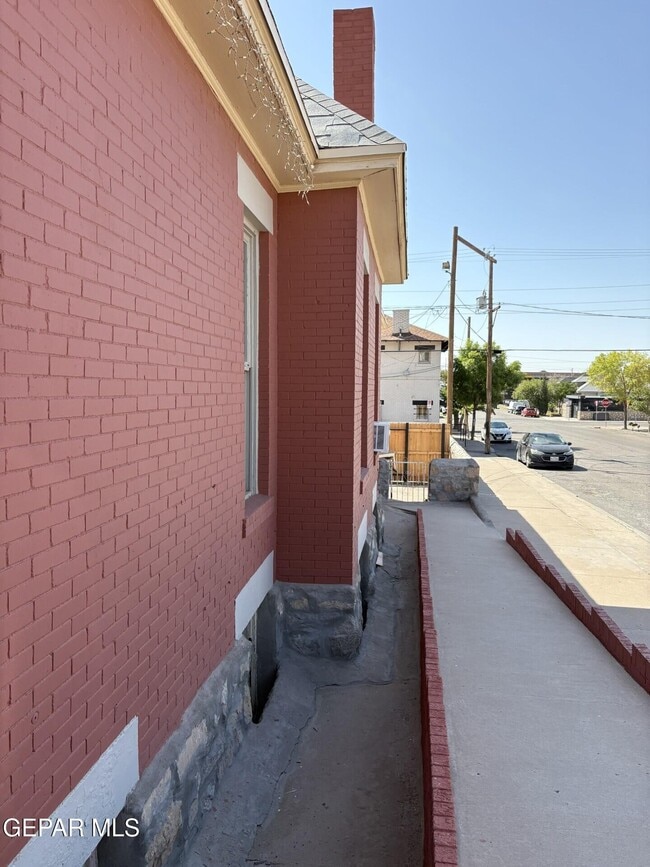 Foto del edificio - 1800 Montana Ave
