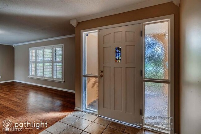 Building Photo - 3 br, 2 bath House - 549 Queens Mirror Cir...