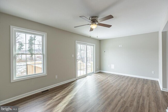 Building Photo - 438 Hill St