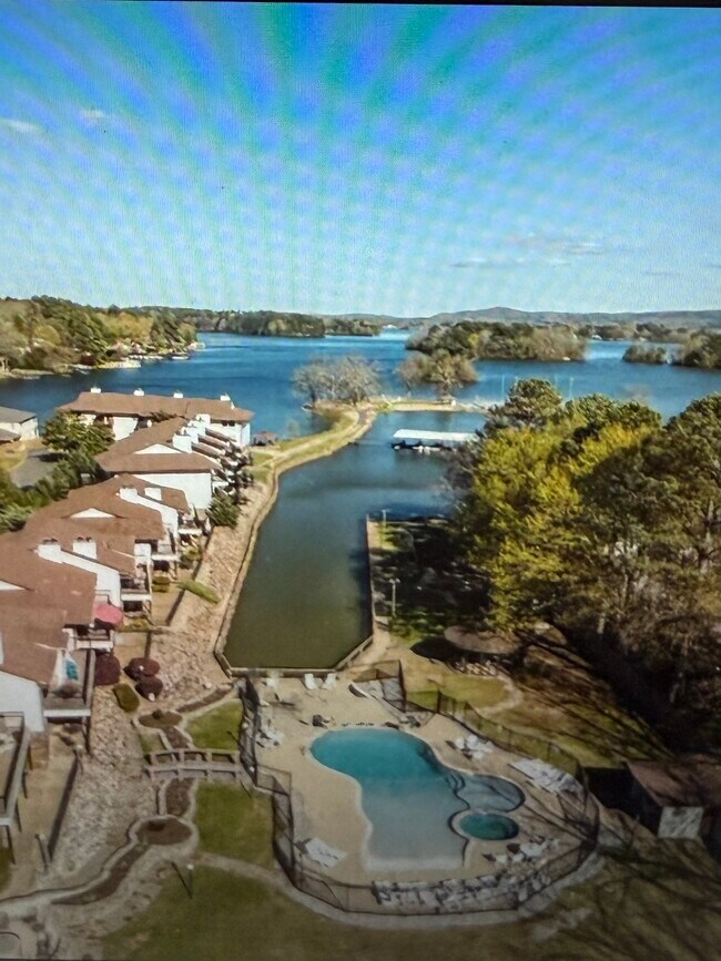 Building Photo - 5371 Central Ave