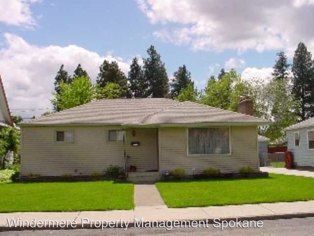 Primary Photo - 724 E Hoffman Ave