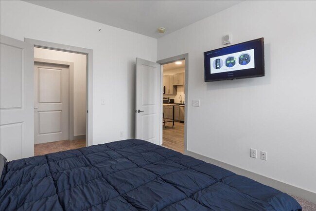 Foto del edificio - 2039 Woodburn Ave