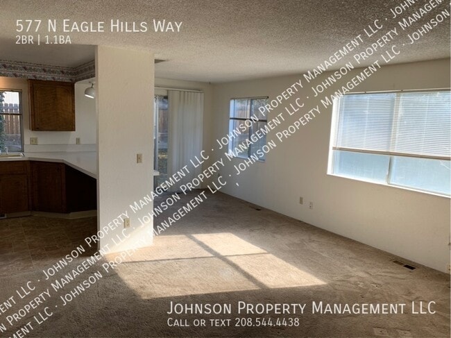 Building Photo - 577 N Eagle Hills Way