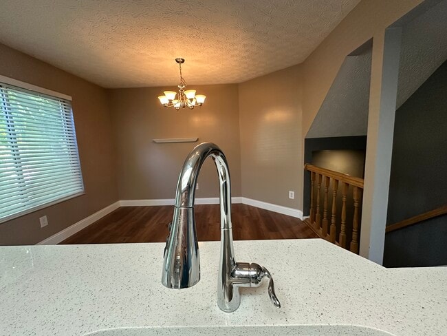 Building Photo - 7043 Muirfield Dr