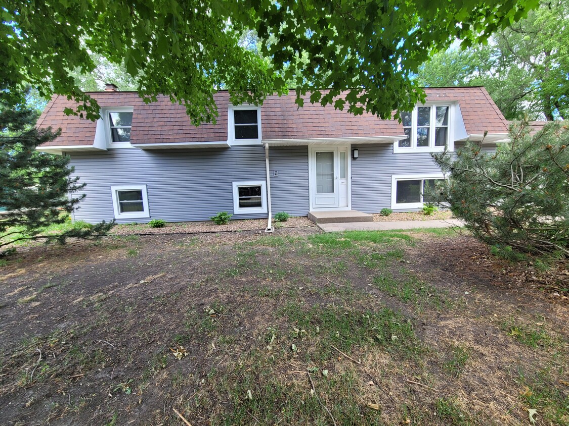 Foto principal - 1769 Perkins Ln