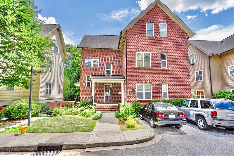 204 E Park Ave Unit 1101, Greenville, SC 29601 Condo for Rent in