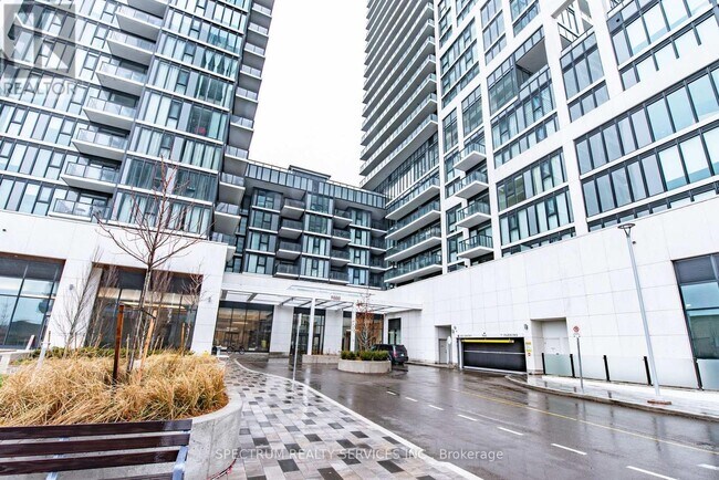 Photo du bâtiment - 9000 Jane St