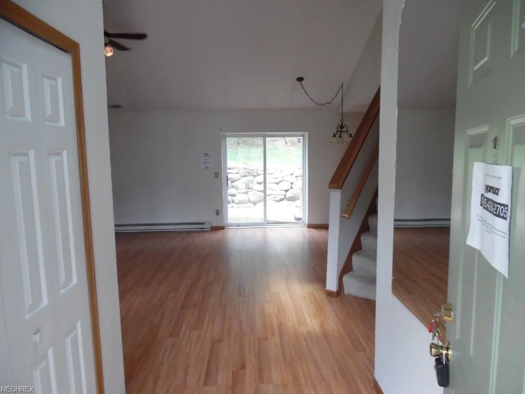 560 Hilltop Terrace Unit 560, Tallmadge, OH 44278 Condo for Rent in