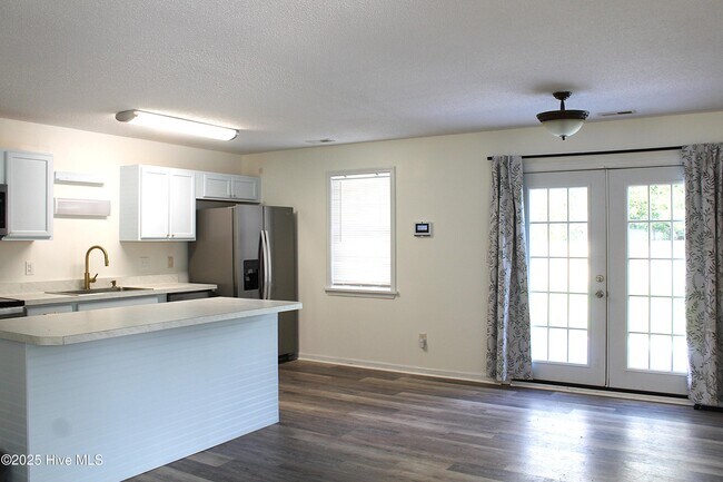 Foto del edificio - 209 Quarter Horse Ln
