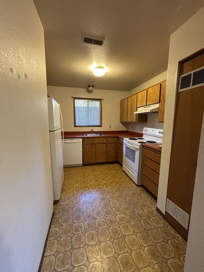 Building Photo - 1008 S Harrison St