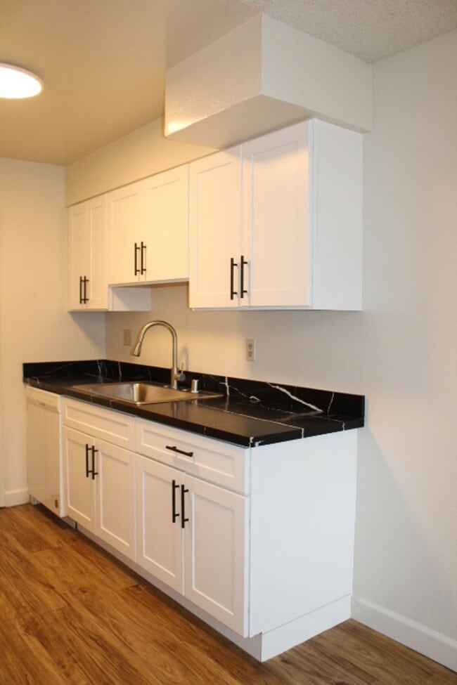 Foto del edificio - 3430 San Pablo Dam Rd