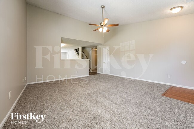 Foto del edificio - 7983 Long Shadow Ln