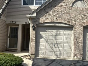 Building Photo - 2734 Rockport Ln