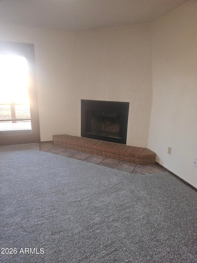 Building Photo - 5085 Camino De Arena