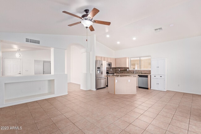 Building Photo - 4354 E Campo Bello Dr