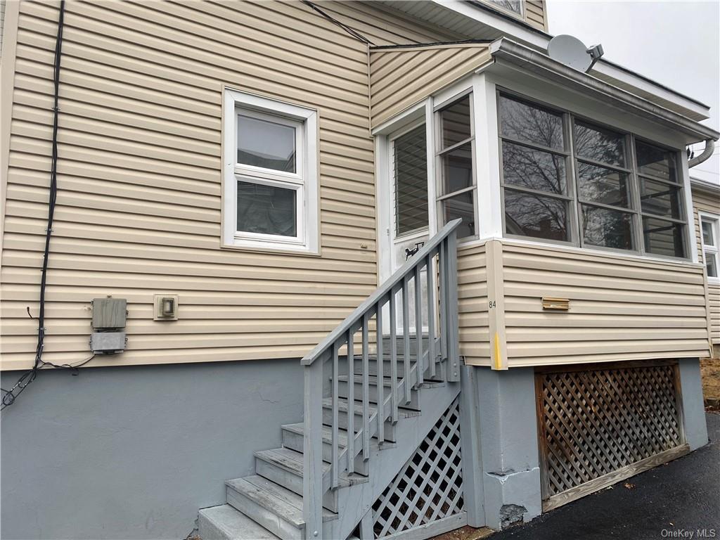 84 Bridge St, West Haverstraw, NY 10923 Room for Rent in West