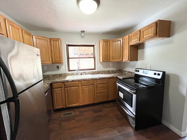 Foto del edificio - 119 Ashley Ln