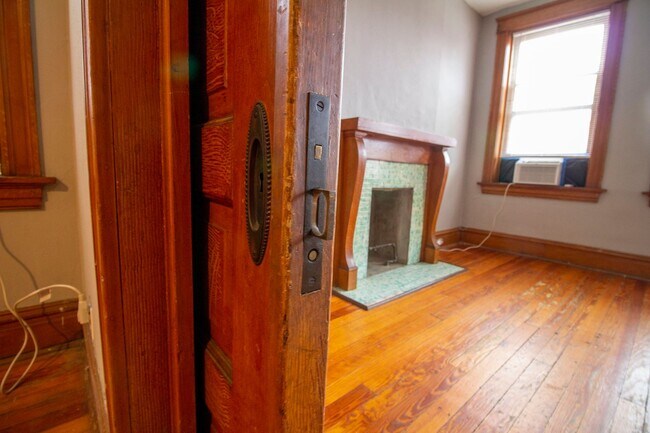 Foto del edificio - 3407 Winnebago St