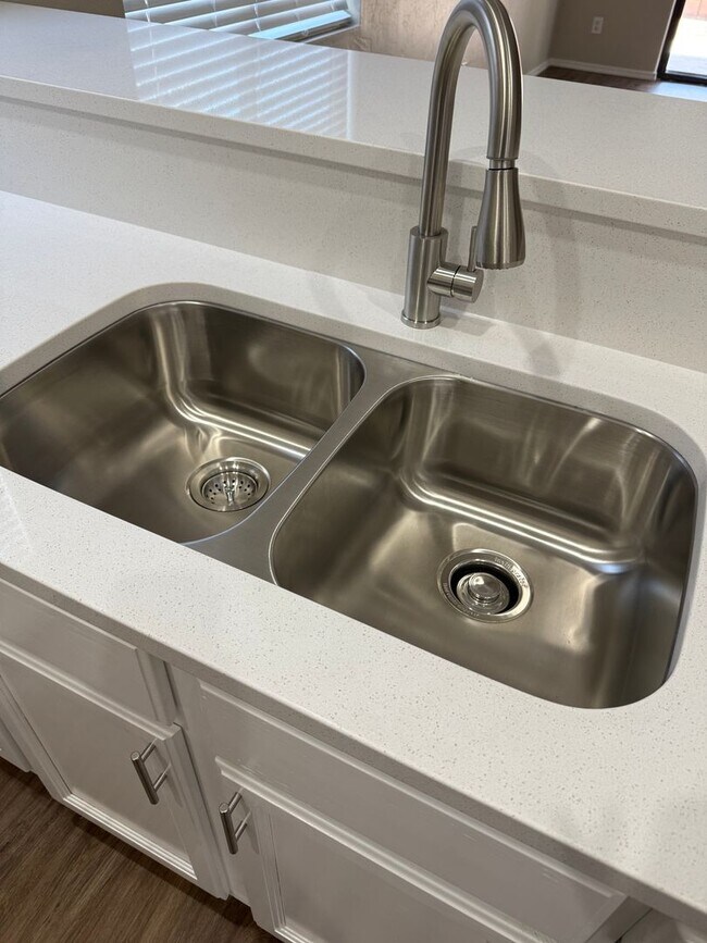 Foto del edificio - Oro Valley SFH in Gated Community