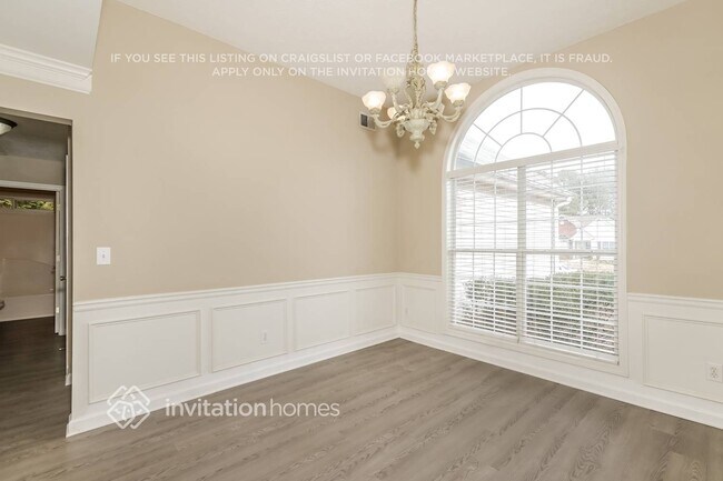 Building Photo - 213 Towler Dr