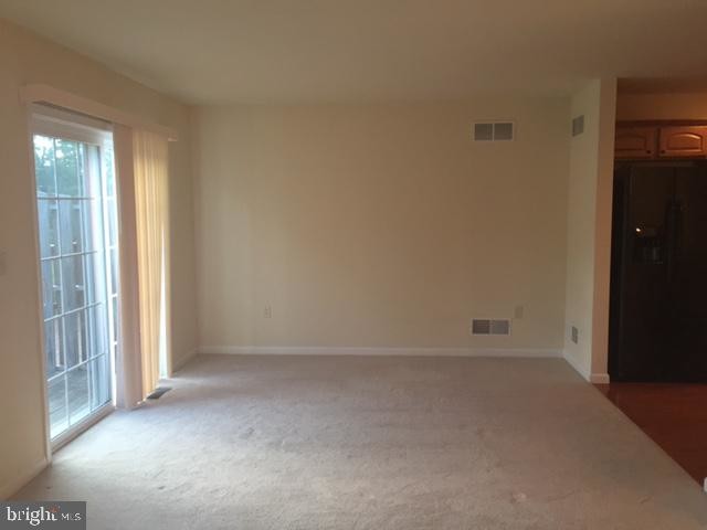 Building Photo - 6217 Autumn View Dr