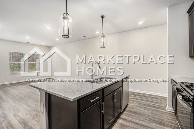 Building Photo - 2117 Avalon Rdg