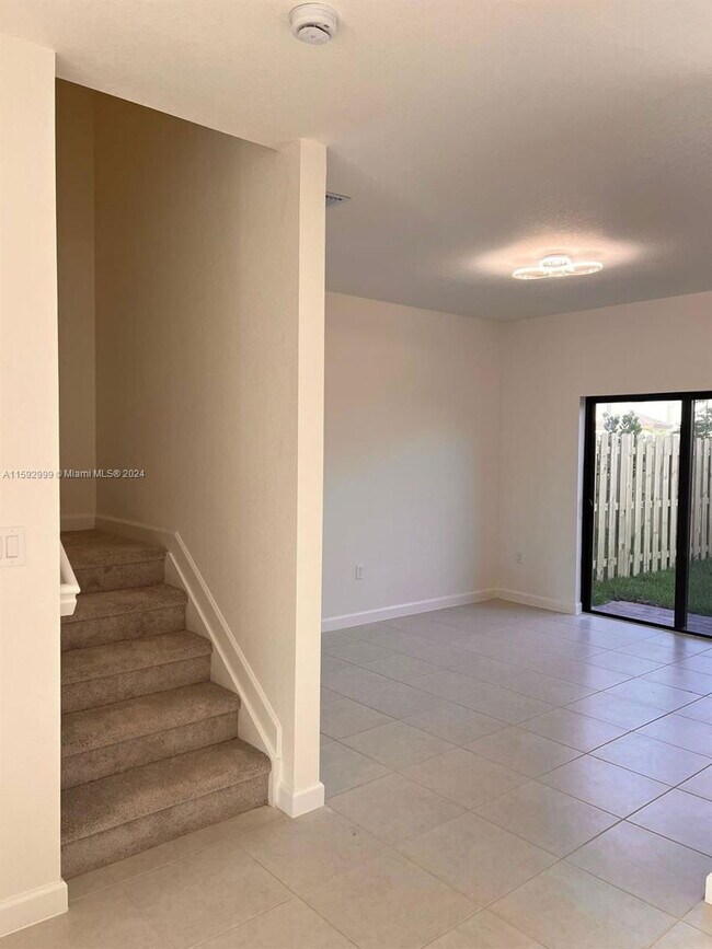 Foto del edificio - 12946 SW 231st St