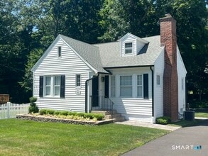 Building Photo - 1094 Chase Pkwy