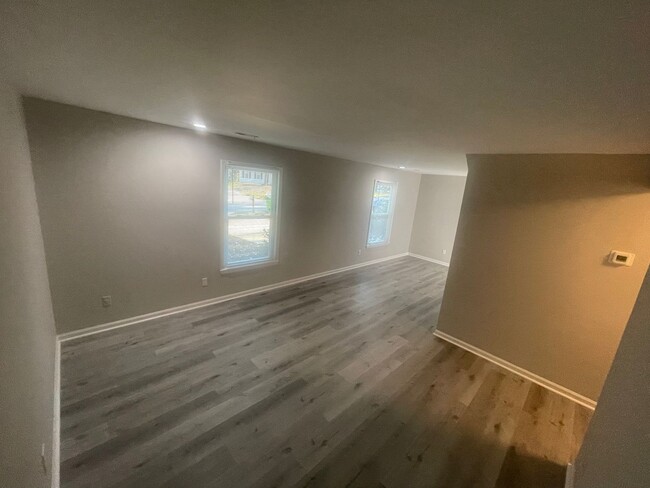 Building Photo - 5315
