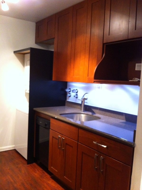 Primary Photo - 1040 Kinau St