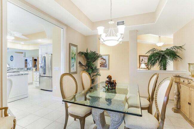 Building Photo - 8609 Champions Point