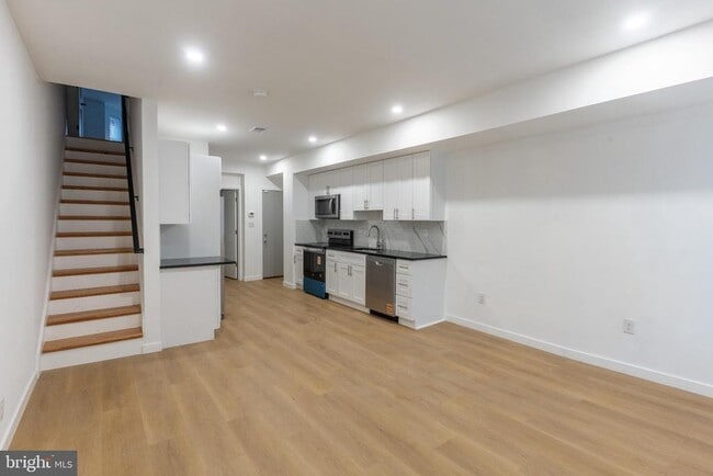 Building Photo - 3631 Warren St