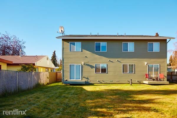 Foto del edificio - 3301 Greenland Dr