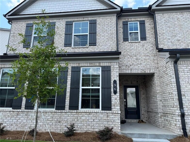 Foto principal - 96 Smithwood Dr