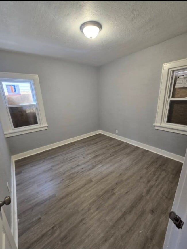 Foto del edificio - 2405 N 34th St