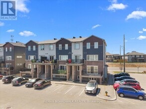 Building Photo - 709 Amberwing Private