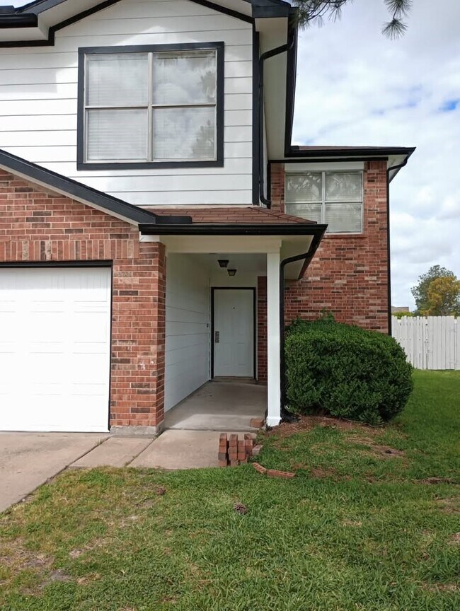 Building Photo - 4823 Ridge Harbor Dr