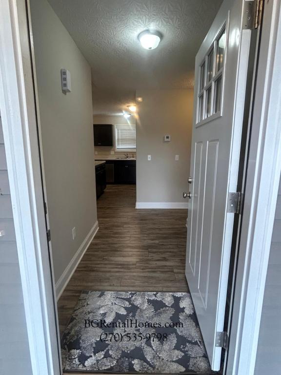 Foto del edificio - 506 Labrador Dr