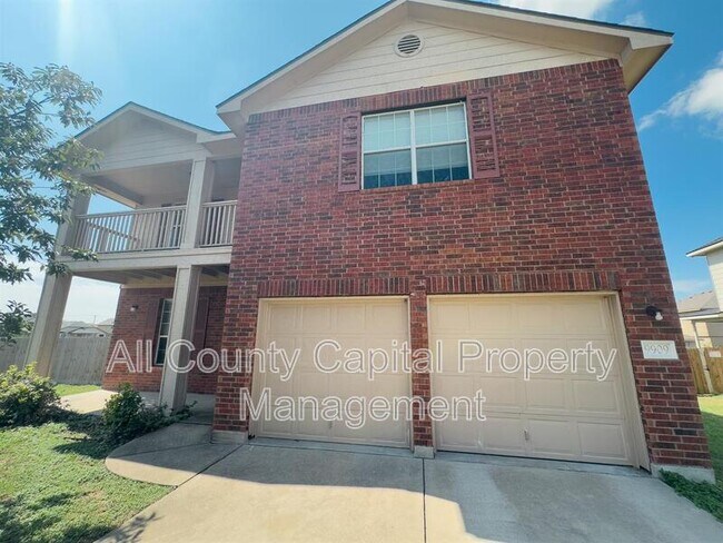 Foto del edificio - 9909 Fantail Ln