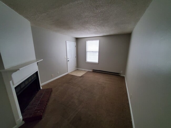 Foto del edificio - 223 E Webster St