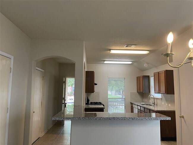 Building Photo - 3830 Wimberley Hollow Ln