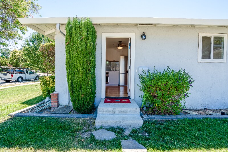 Foto principal - 3985 Royal Arch Dr