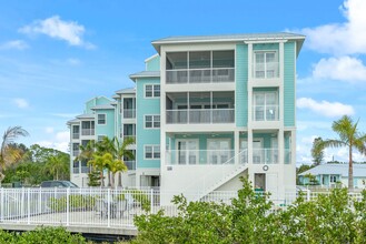 Harborside Residences Luxury Rental Community photo'